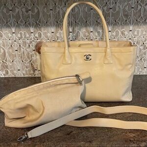 CHANEL Beige caviar Leather shopper Tote with pouch
